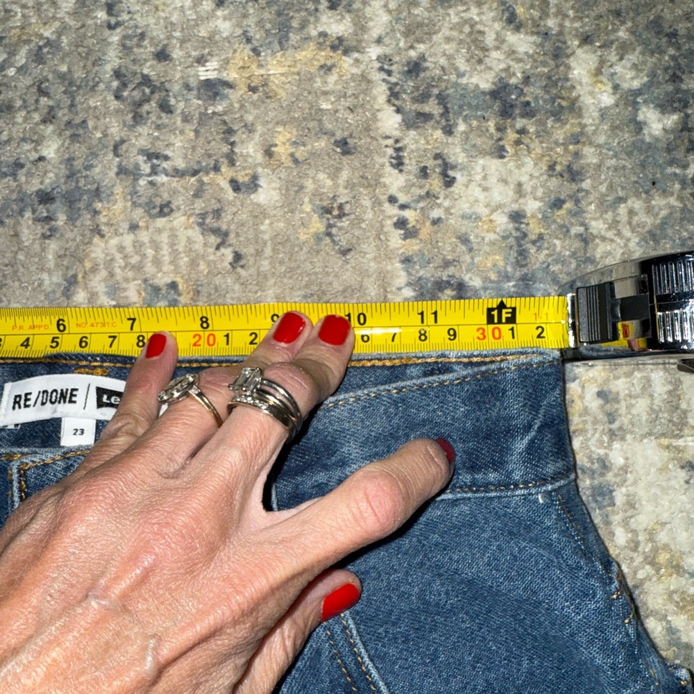 Re/Done Classic Indigo Straight Leg Jeans - Picture 9 of 9
